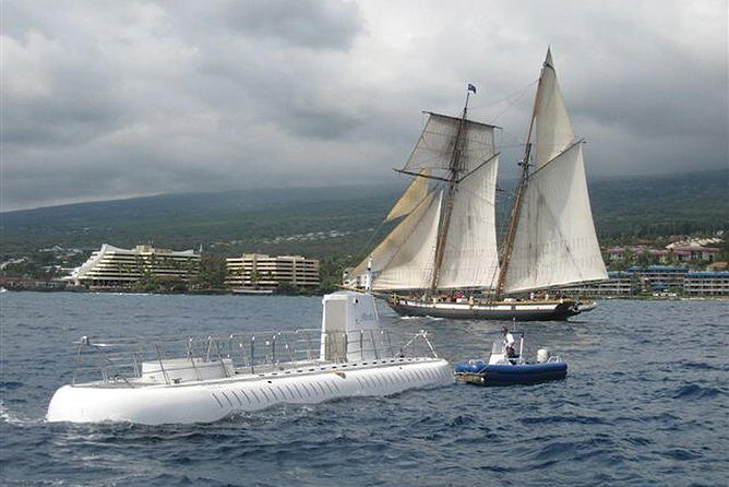 Big Island: Atlantis Submarine from Kona Beach - What You’ll Actually See at Around 100 Feet
