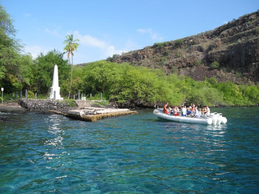 Big Island: Captain Cook Sightseeing & Snorkel Expedition - Captain Cook Monument: history you can read with your eyes
