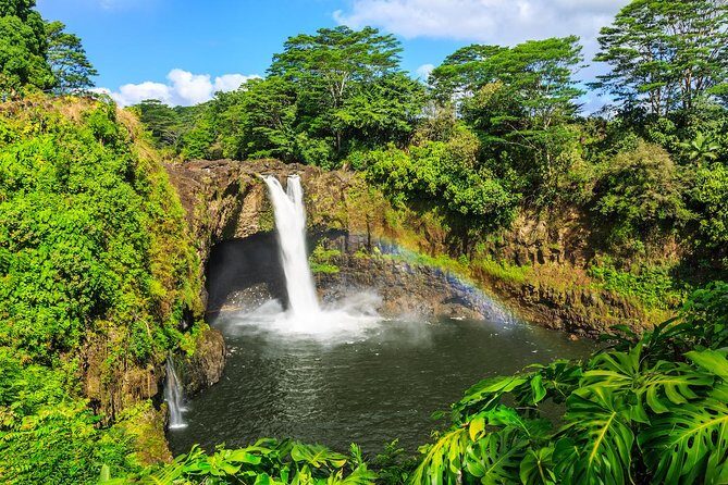 Big Island in a Day: Volcanoes Waterfalls Sightseeing and History - Getting a full Big Island overview without a rental-car stress spiral