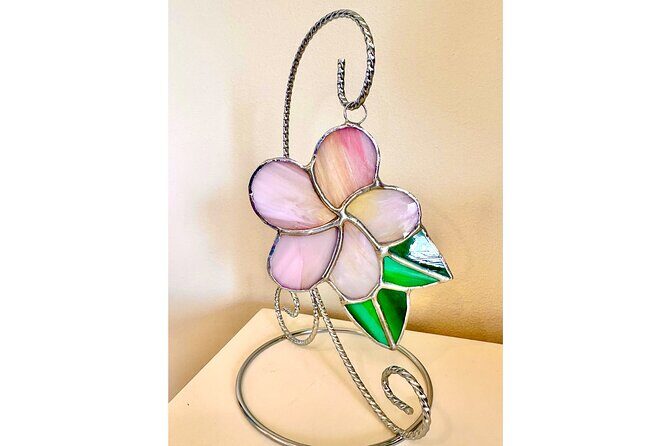 Fun and Creative Stained Glass Class and Workshop - Stained Glass in Kailua Kona: The Most Hands-On Thing You’ll Do