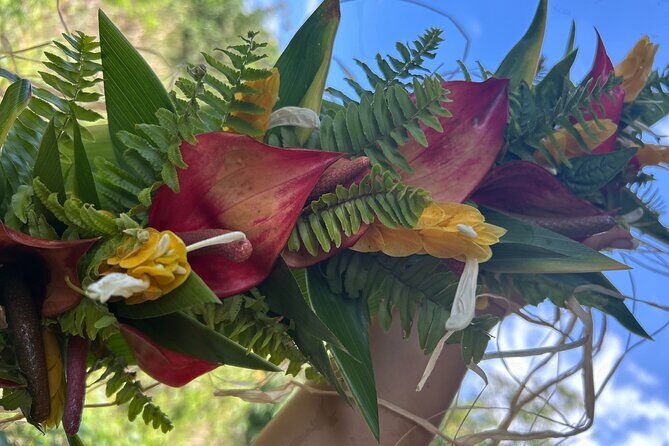 Hawaiian Floral Crown Weaving in Hilo - The Garden Stroll: Fresh Greenery and Plant Stories You Can Use