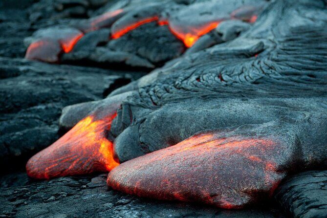 Volcano, Chocolate and Waterfalls of the Big Island - A Day That Actually Connects Volcanoes to Chocolate